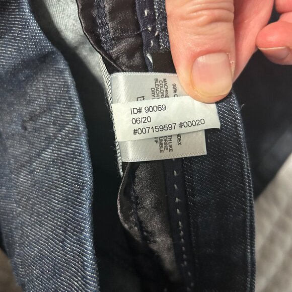 Express Women’s Dark Wash Denim Pants Size 8 Regular - Picture 9 of 16